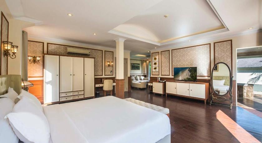 Image of Executive Suite Ocean View 8