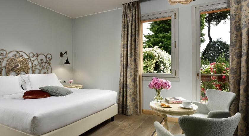 Image of Superior Double Room 0