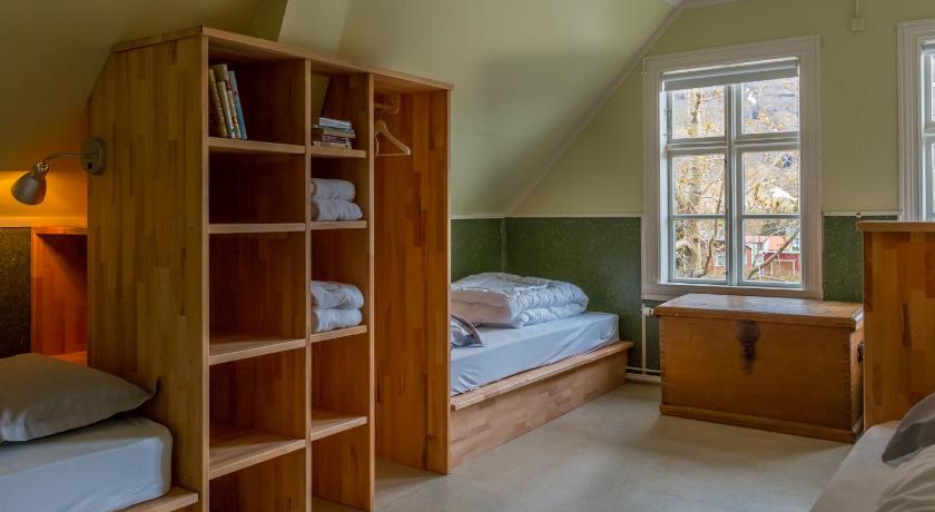 Image of Quadruple Room with Shared Bathroom 2
