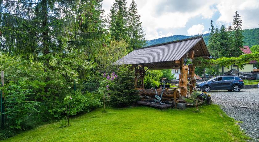 자코파네 Pokoje z widokiem na góry i Prywatny Domek z zadaszoną altaną - grillem i ogniskiem. (Pokoje z widokiem na gory i Prywatny Domek z zadaszona altana - grillem i ogniskiem.) 4성급 게스트하우스 레스토랑