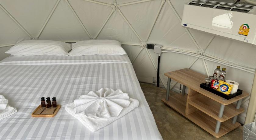 Image of Tent 1