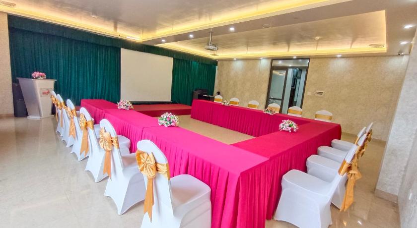 山罗 Galaxy Grand Hotel. 酒店 餐厅