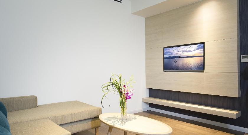 Image of Suite Room 9