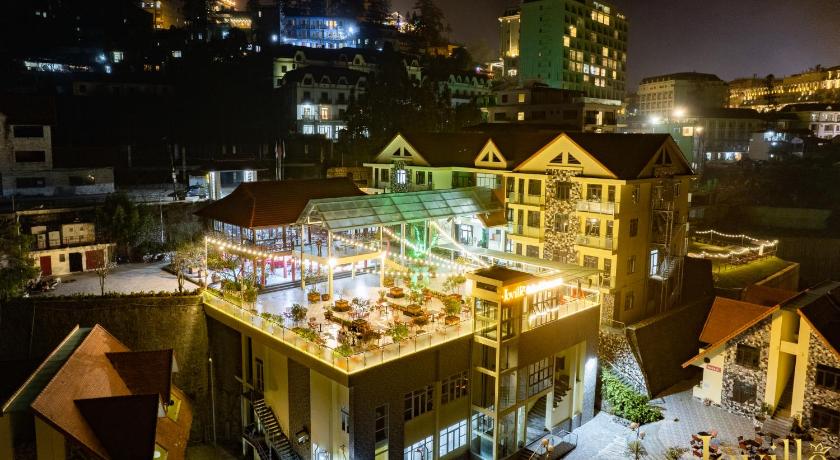 サパ JOVILLE HOTEL SAPA 4つ星 ホテル スイート