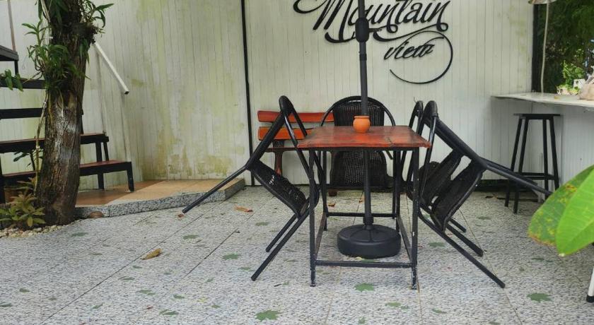 Image of Double Room with Mountain View 3