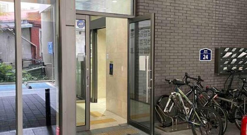 THE SHARE 명동 초고층view & Free GYM #지하철역 3분 #명동 10분 - image 11