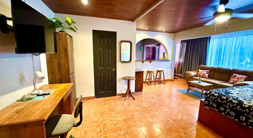 Image of Monkey Suite 3
