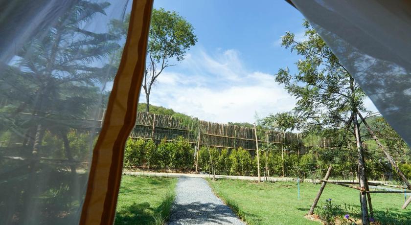 Khao Yai RoomQuest Kid Tung Khao 4-Star Guesthouse restaurant