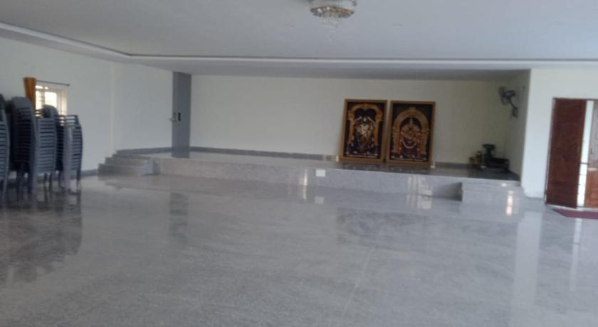 Sri Kamakshi Bhavan - image 6