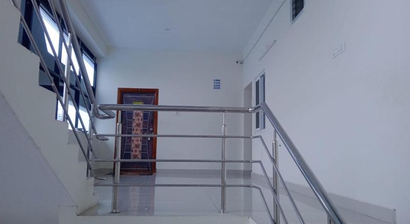 Sri Kamakshi Bhavan - image 14