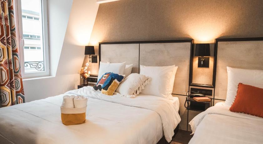 Image of Triple Room (3 Adults) 1