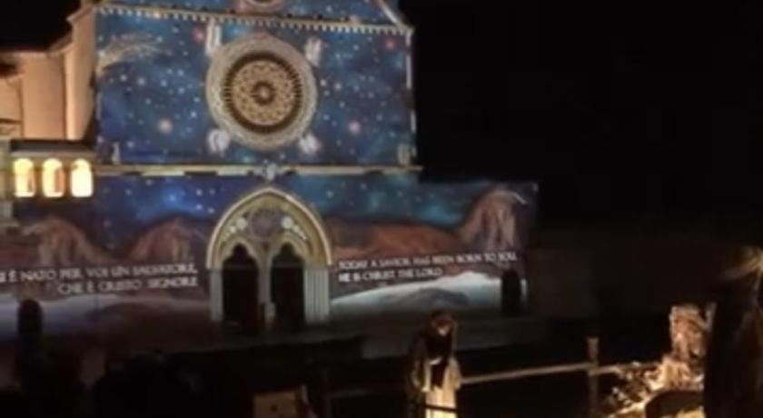 阿西西 Le camere di Aisa  3星级 酒店 泳池