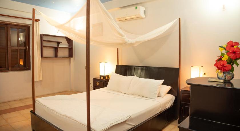 Image of Three-Bedroom Villa 0