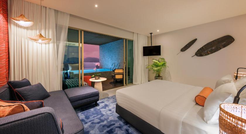 Image of Premium Suite with Ocean View 1