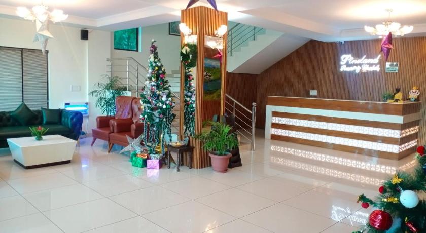 Pineland Chalets And Resort - image 17