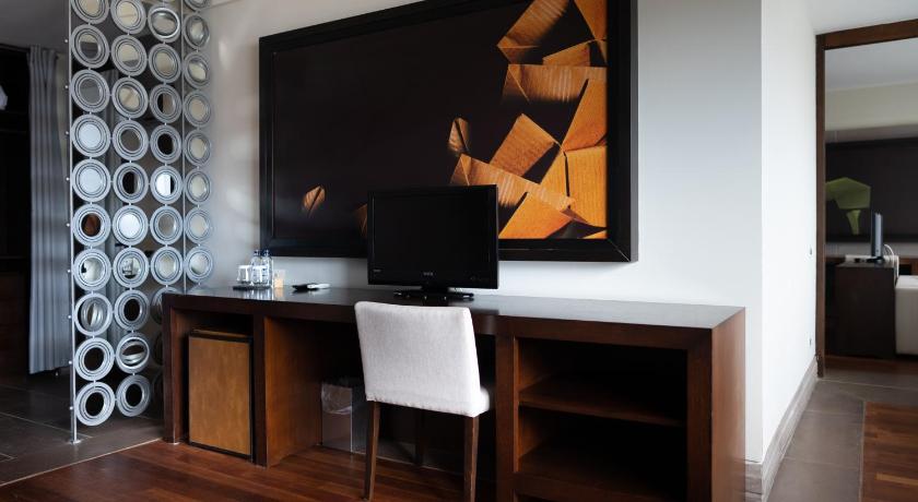 Image of Senior Suite 4