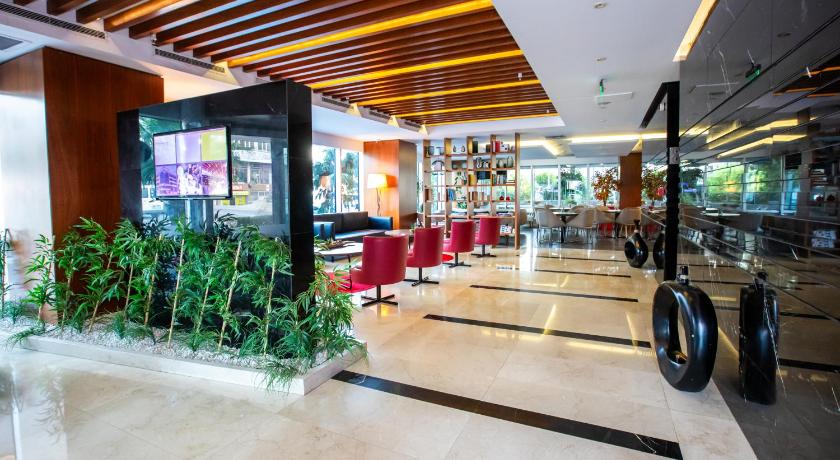 Ramada Encore Istanbul Kartal - image 9