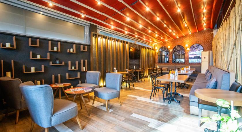 Ramada Encore Istanbul Kartal - image 6