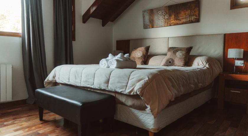 Image of Two-Bedroom Bungalow 6