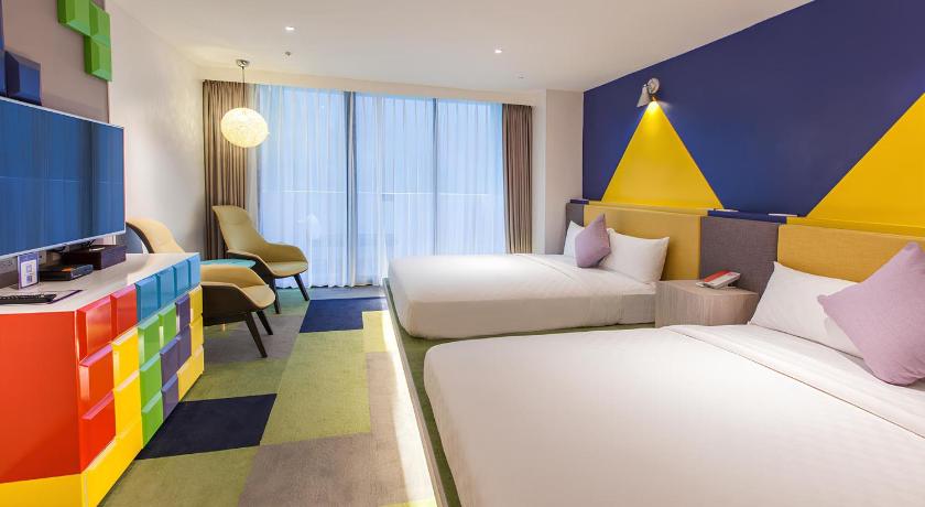 Image of 2 Doubles Deluxe Suite 3