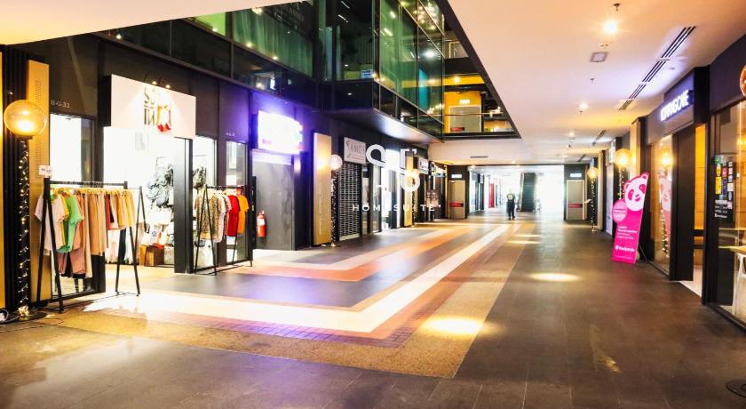 코타키나발루 홈스위트' 홈 앳 이마고 로프트 KK (Homesuite' Home @ Imago Loft KK) 4성급 게스트하우스 스위트룸