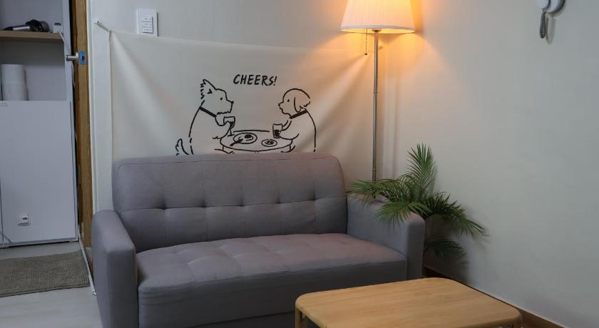 首尔 Clover Stay, 2BR,1BA,mapo, free-wifi, 4星级 住宿 套房