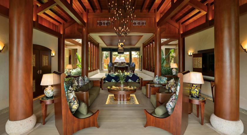 Image of Three-Bedroom Beachfront Pool Villa 12