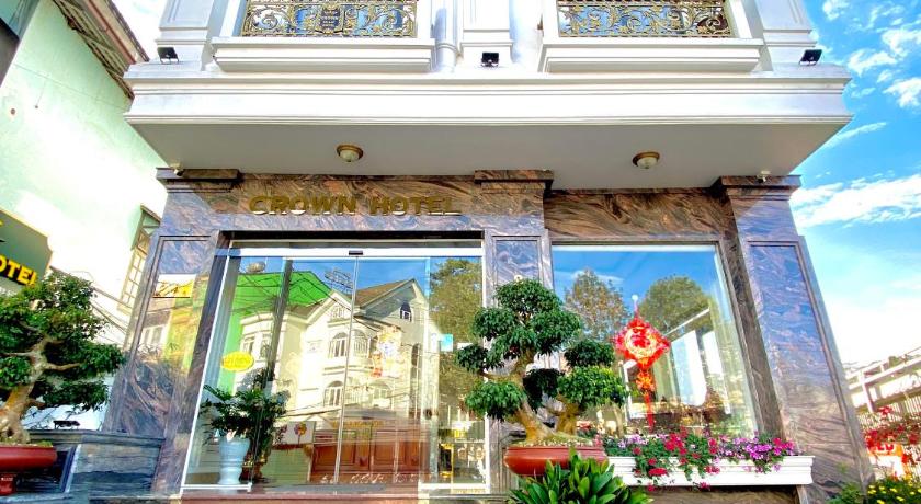 CROWN DALAT HOTEL – Dalat, KS
