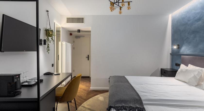 Image of Standard Double Room 3