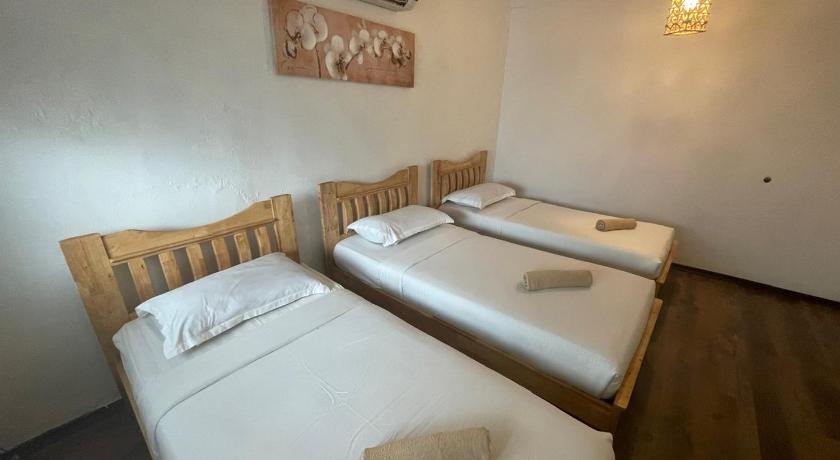 รูปของห้องพักสำหรับ 3 คน (Triple Room) 6