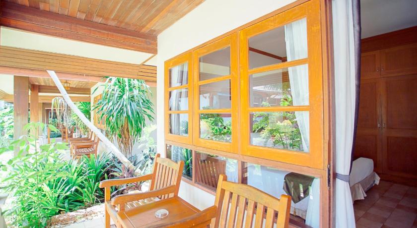 Image of Superior Bungalow 15
