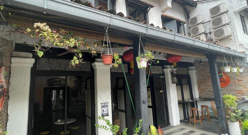 マラッカ Layang Layang Guest House 1つ星 ホテル レストラン