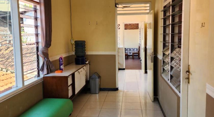 Penginapan WIRA Semarang - image 19