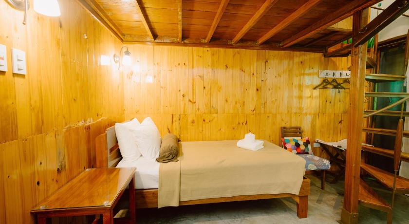 Image of Double Room with Extra Bed 3