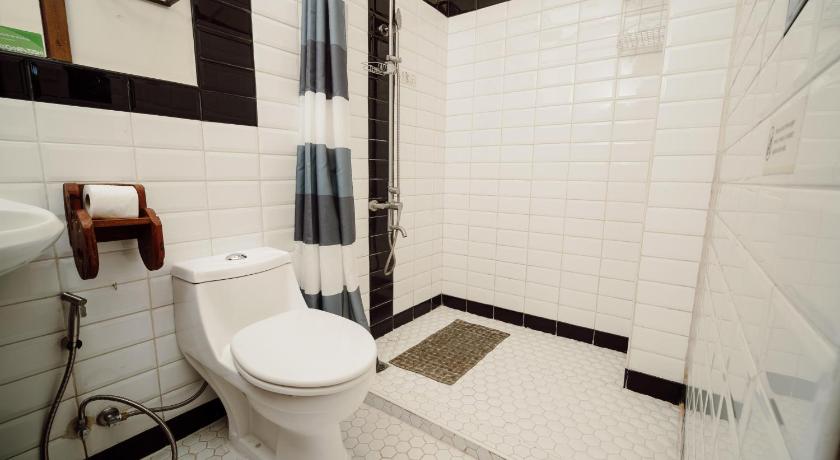 Image of Standard Twin Room 2