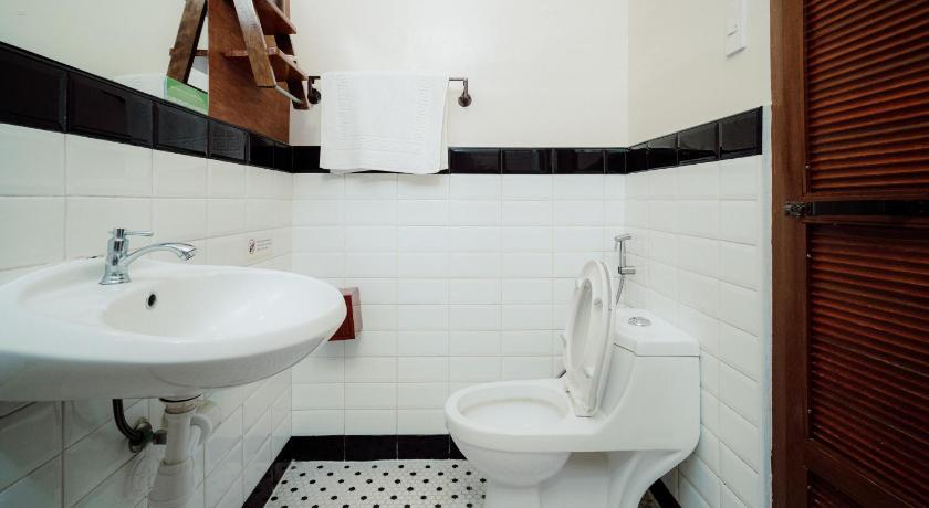 Image of Queen Room 11