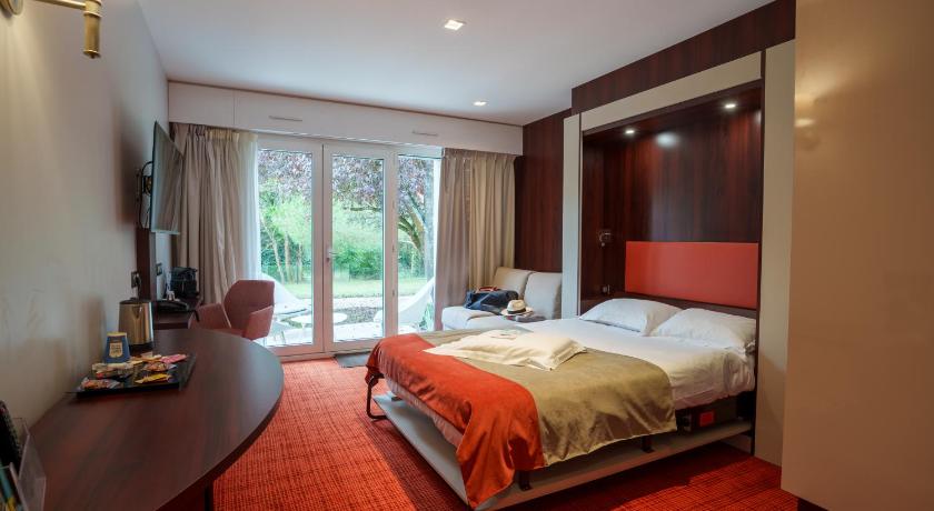 Image of Triple Room with One Double Bed and One Single Bed 3