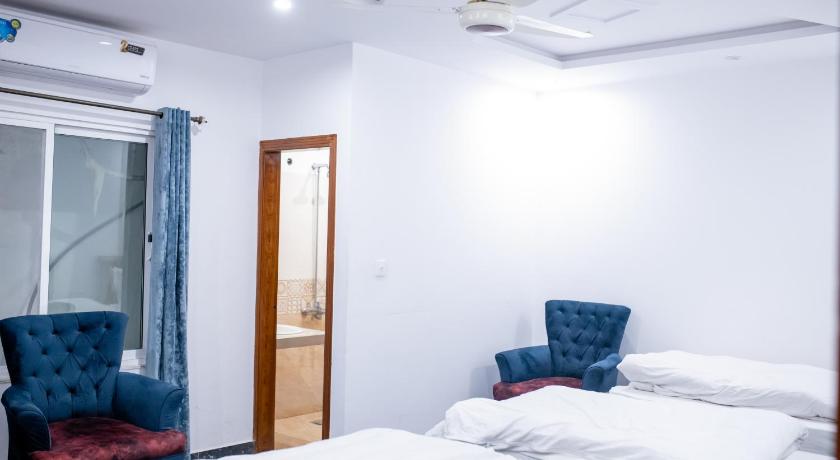 Regal Residency - image 12