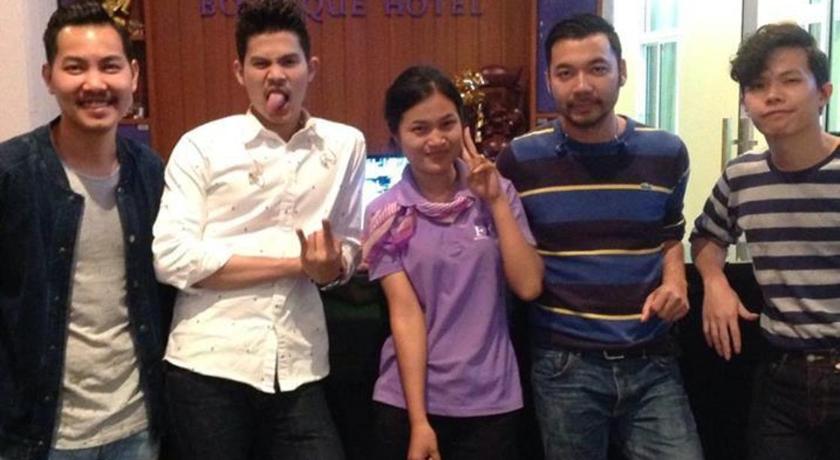 カムペーンペット FIG Boutique Hotel 3つ星 ホテル スイート