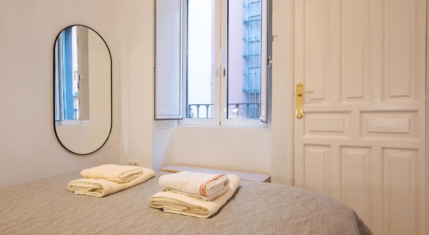 Sevilla El Salerito 3-Star Single Room restaurant