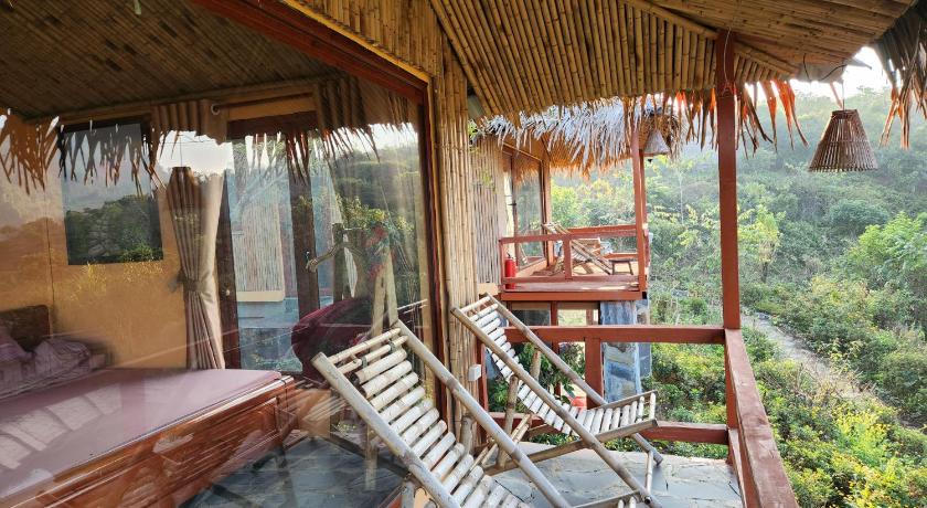 Image of Bungalow with Garden View 5