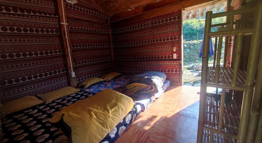 巴贝 Lung Muoi Homestay 3星级 酒店 泳池