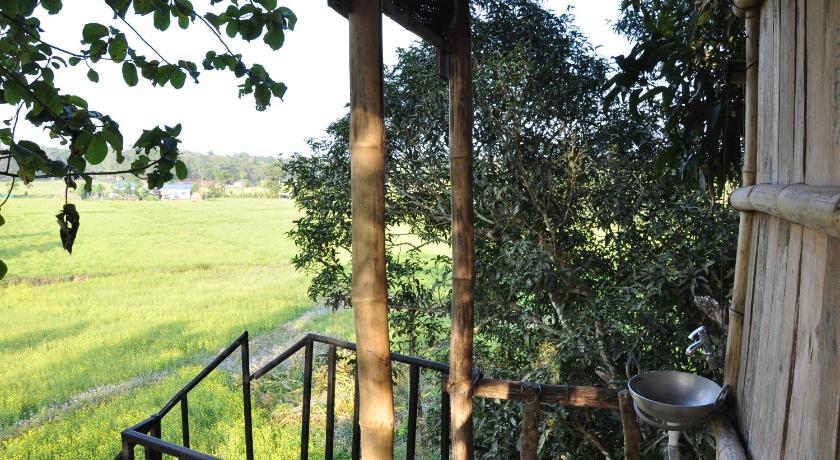 Image of Bungalow with Garden View 5