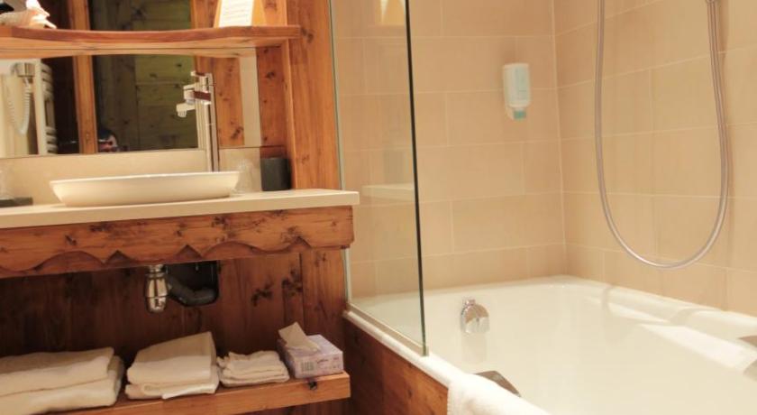Image of Superior Double or Twin Room 8
