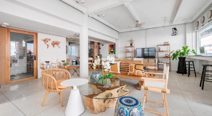 Unplugged at Bangrak & Silom Design Hostel - main image