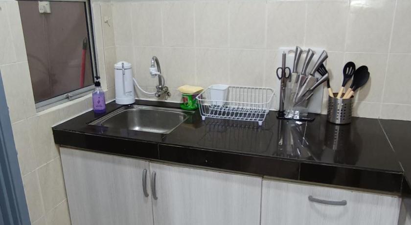 Homestay Saujana Aster - image 4
