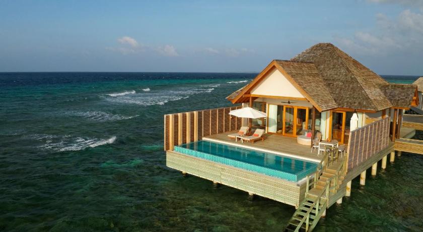 รูปของซูพีเรีย วอเทอร์ วิลลา พร้อมสระว่ายน้ำส่วนตัว (Superior Water Villa with Private Pool) 8