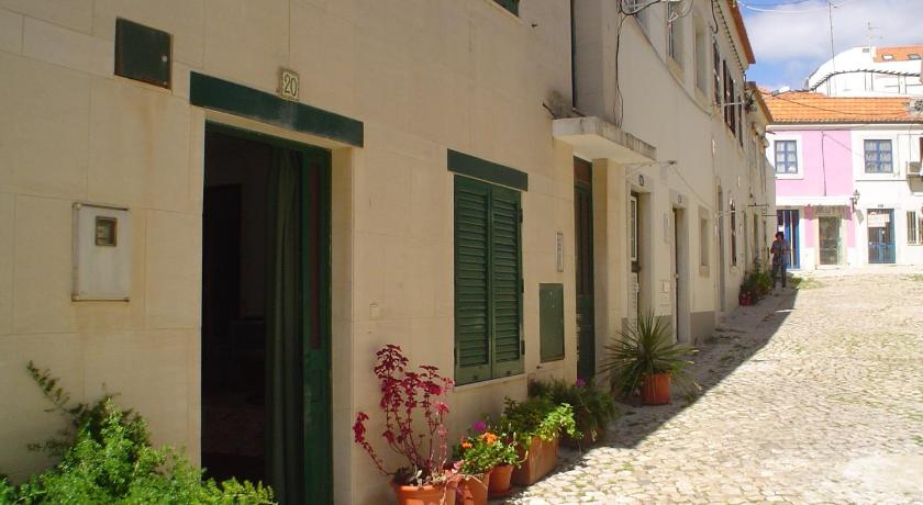 Casinhas de Alfenim — Hotel in Sesimbra