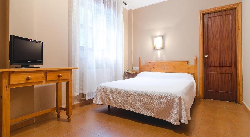 Image of Double Room with Extra Bed 0