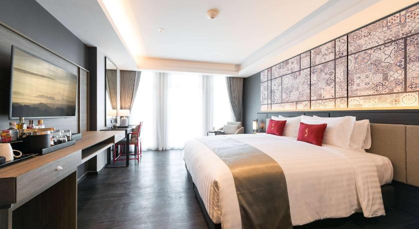 1 King Bed, One-Bedroom, Suiteの画像 6